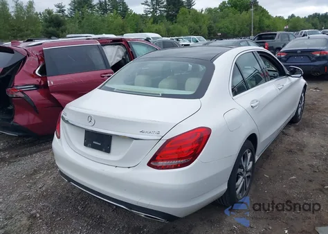 2015 Mercedes-Benz C 300 4Matic/Luxury 4Matic/Sport 4Matic from USA, damaged, VIN 55SWF4KB1FU025139